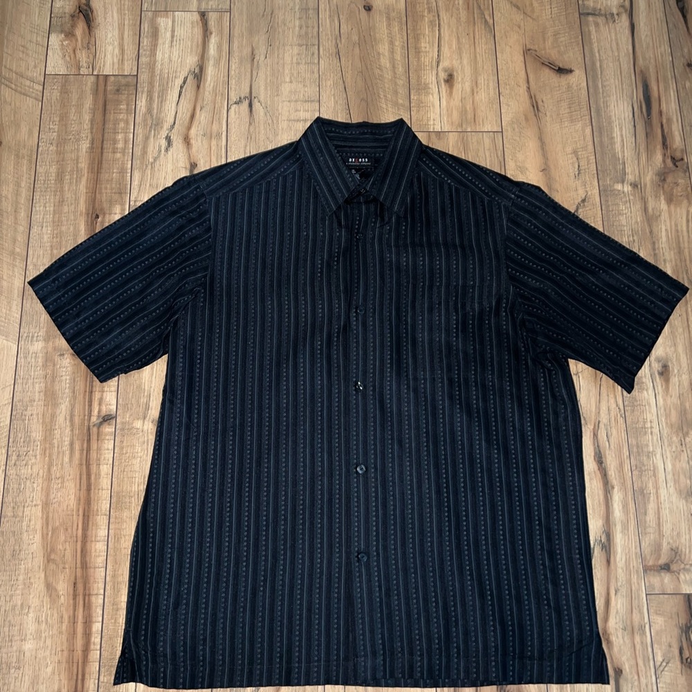 button down shirt - Picture 1 of 3